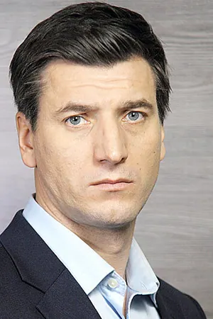 Александр Устюгов — Актёр: портрет