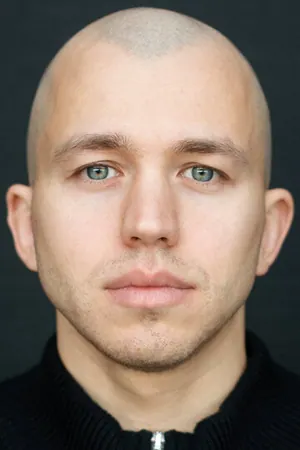 Сергей Романович — Актёр: портрет