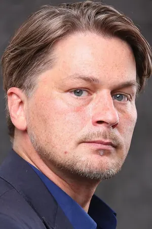 Александр Петров — Актёр