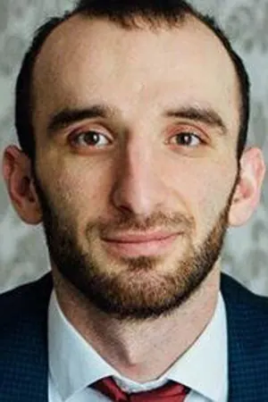 Омар Алибутаев — Актёр: портрет