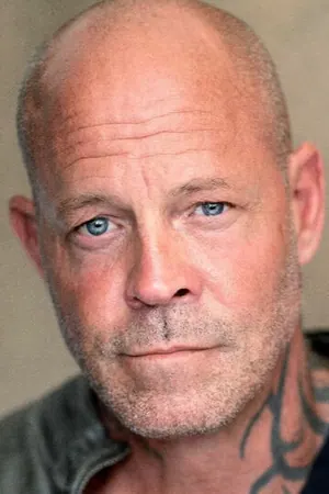Mason Fardowe — Актёр: портрет