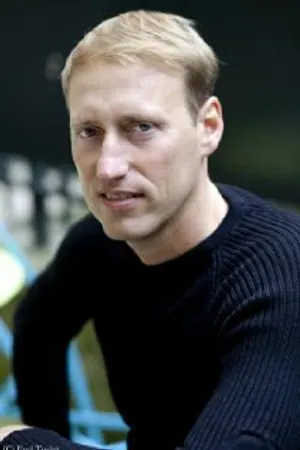Ян Оливер Шрёдер — Актёр: портрет