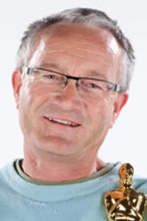 Ким Синклер — Художник