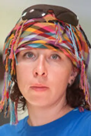 Анна Лазарева — Художник