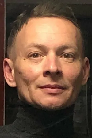 Денис Исаев — Художник: портрет