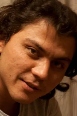 Баходир Юлдашев — Оператор