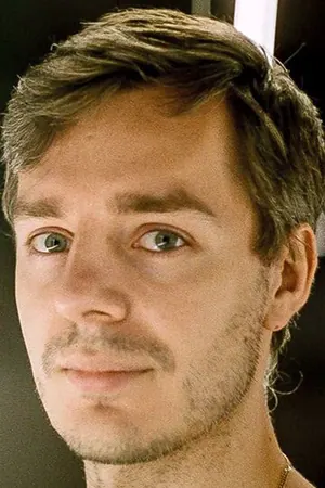 Максим Чирков — Оператор