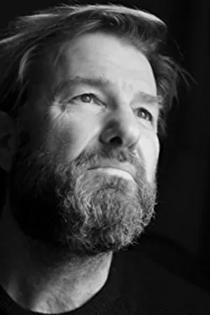Саймон Арчер — Оператор: портрет